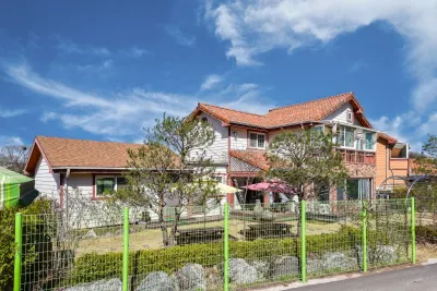Yongin Evergreen Pension Hotels near Yongin Nature Recreation Forest