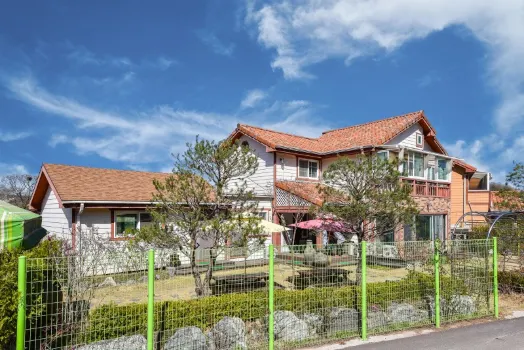 Yongin Evergreen Pension Hotels near Bbq Guseong