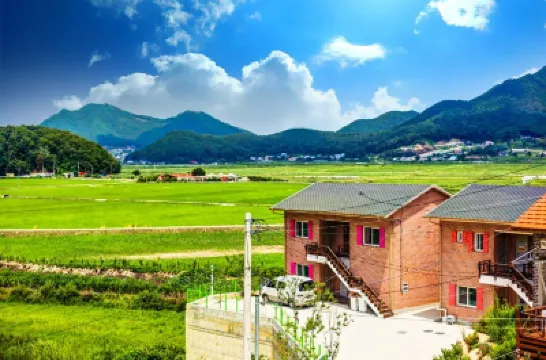 Ganghwado the Noeul Pension โรงแรมในคังฮวาโด