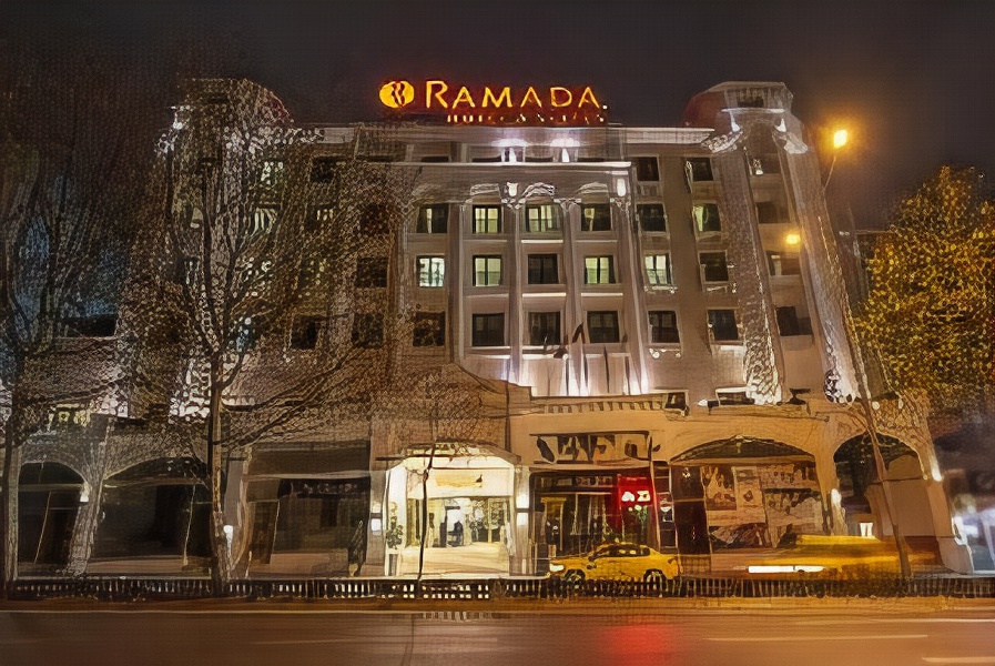 Ramada Hotel & Suites by Wyndham Istanbul Merter