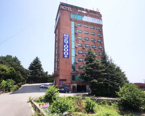 Donghae Maritime Tourism Hotel من الخارج Photos