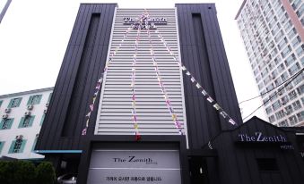 3. 제니스호텔..