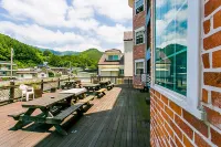 Muju Iris Pension Hotels in Muju-gun