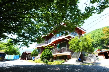 Namyangju Sansu Jeongwon Pension