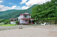 Cheongdo Mountains Bed and Breakfast