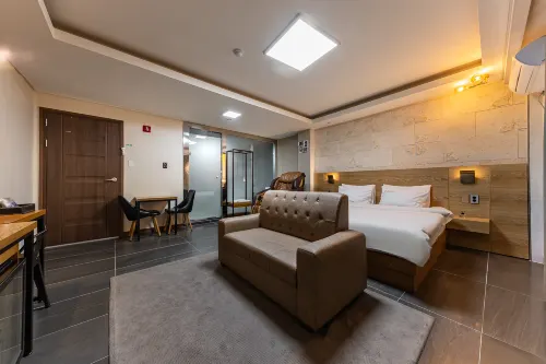 Hotel Yaja Jecheon Station