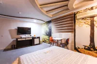 thezone motel Hotels in Gumi-si