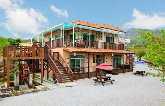 榮州浮石寺楓葉路旅館