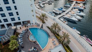 signature-hotel-apartment-marina-and-spa