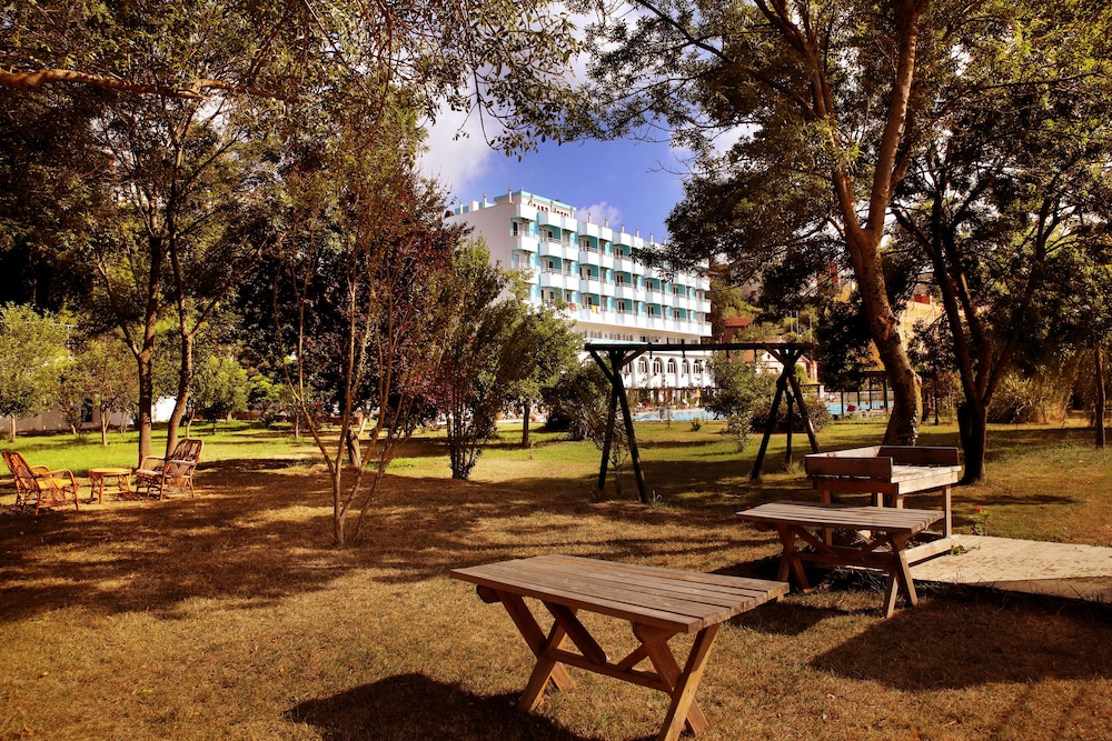 Grand Şile Hotel (Grand Sile Hotel)