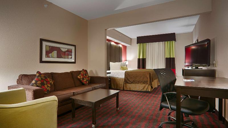 Best Western Plus Cushing Inn & Suites