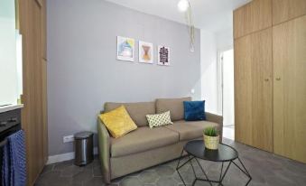 Torrassa Cozy Apartment by Olala Homes