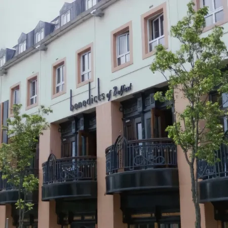 Benedicts Hotel
