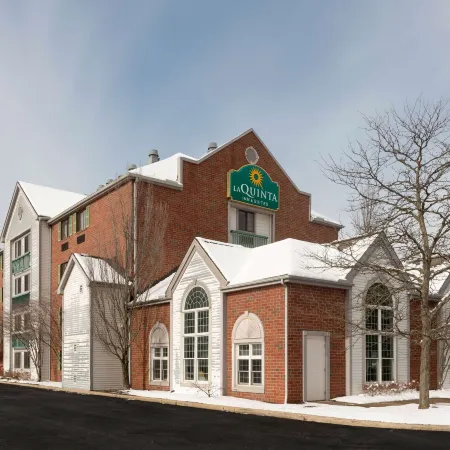 La Quinta Inn & Suites by Wyndham Cleveland Macedonia