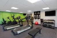 La Quinta Inn & Suites by Wyndham Clifton/Rutherford - Fitnessstudio