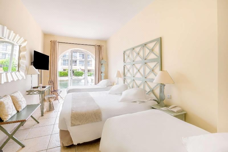 Le Suffren Hotel-Grimaud Updated 2022 Room Price-Reviews & Deals | Trip.com