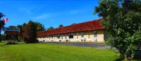 MacIver's Motel and Camp