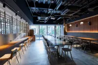 The Tourist Hotel & Cafe Akihabara Отели в г. Токио