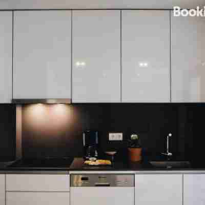 Premium Apartment with Private Terrace & Garage Dining/Meeting Rooms