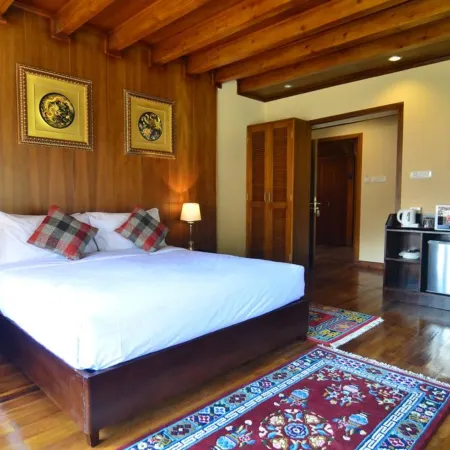 Kisa Villa