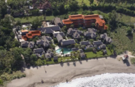 グランド バリサニ スイーツ ホテル スミニャックのホテル