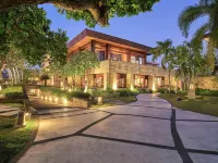 The Patra Bali Resort & Villas Hotels in der Nähe von Strand Jerman Beach
