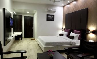 Hotel the Grand Daksh Somnath