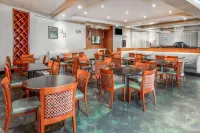 La Quinta by Wyndham Secaucus Meadowlands - breakfast