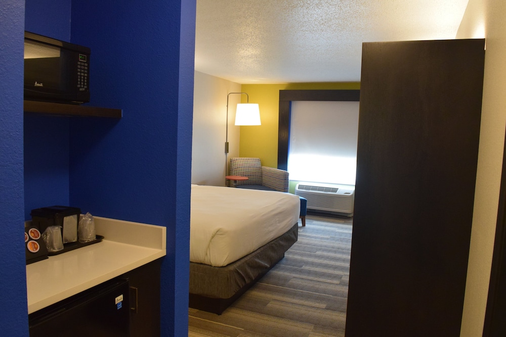 Holiday Inn Express Hotel & Suites Sparta, an Ihg Hotel