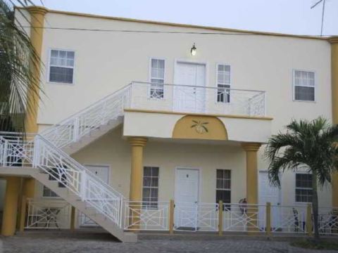 Tropical Enclave Hotel