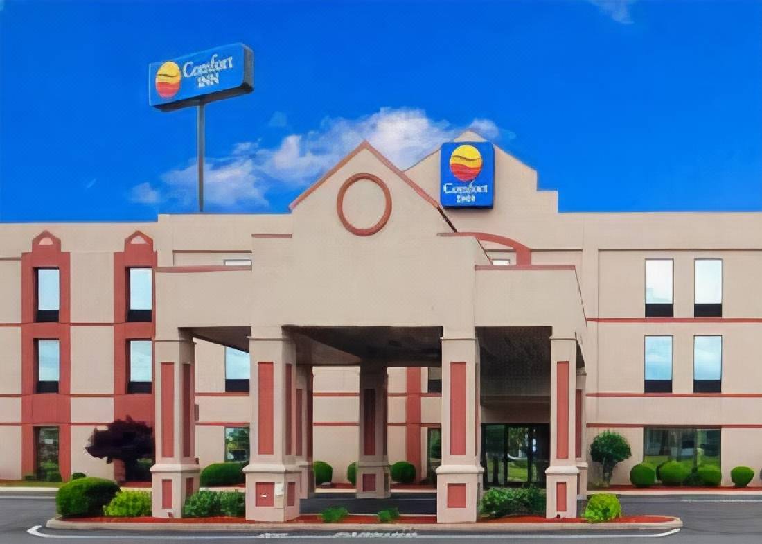 grove city hotels with indoor pool