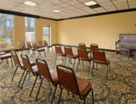 Red Roof Inn Manchester