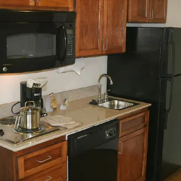 Candlewood Suites MACON by IHG