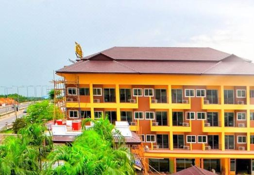 3. 통 타 리조트 ..