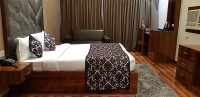 Other Grand Geet Hotel Photo
