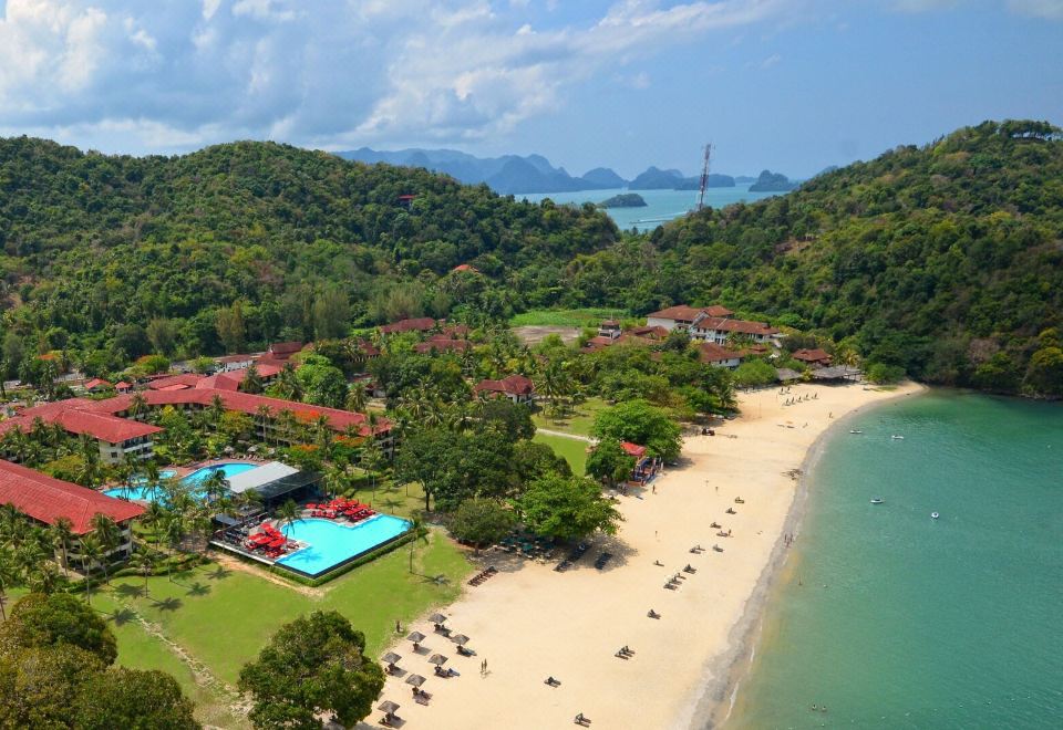 홀리데이 빌라 비치 리조트 & 스파 랑카위 썸네일