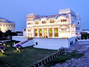 Hotel Surajgarh Fort