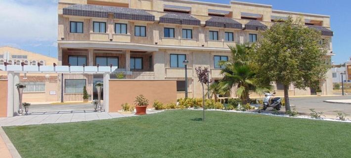 Hotel Restaurante Emilio アルバセテのホテル