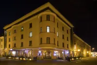 Old Town Hotel