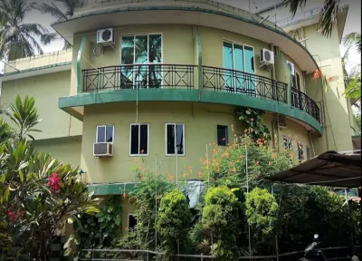West Palm Beach Resort Hotels in Vasai-Virar