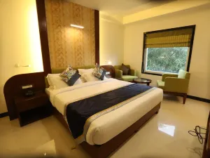 The Pinnacle Inn Sarnath