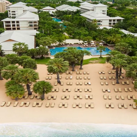 Ravindra Beach Resort & Spa