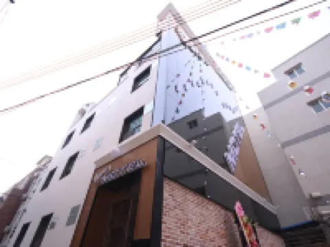 Busan Jangjeon-Dong Oops Hoteles cerca de Pusan National University