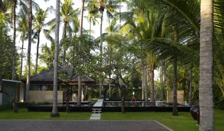 Kayumanis Jimbaran Private Villas & Spa Отели рядом с достопримечательностью «The Asmara Nusa Dua»