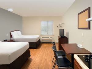 WoodSpring Suites Topeka