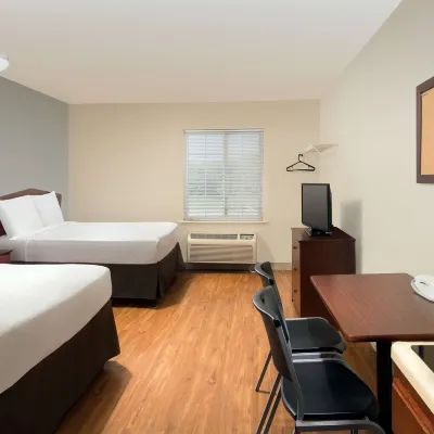 WoodSpring Suites Topeka Hotels near Wanamaker Square