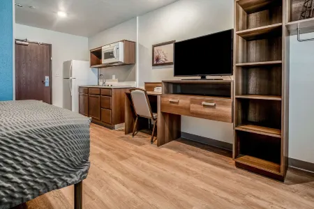 WoodSpring Suites Naples West