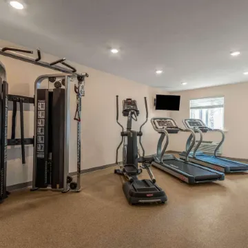 WoodSpring Suites Miramar