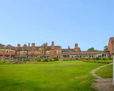 Birmingham North Moor Hall Hotel, BW Premier Collection Hotels in Sutton Coldfield