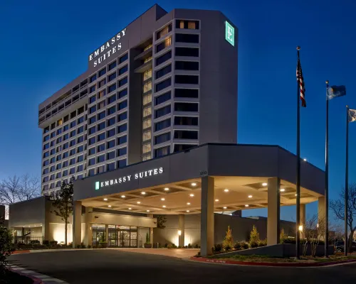 Embassy Suites by Hilton Oklahoma City Northwest Hotels near Coronado Square